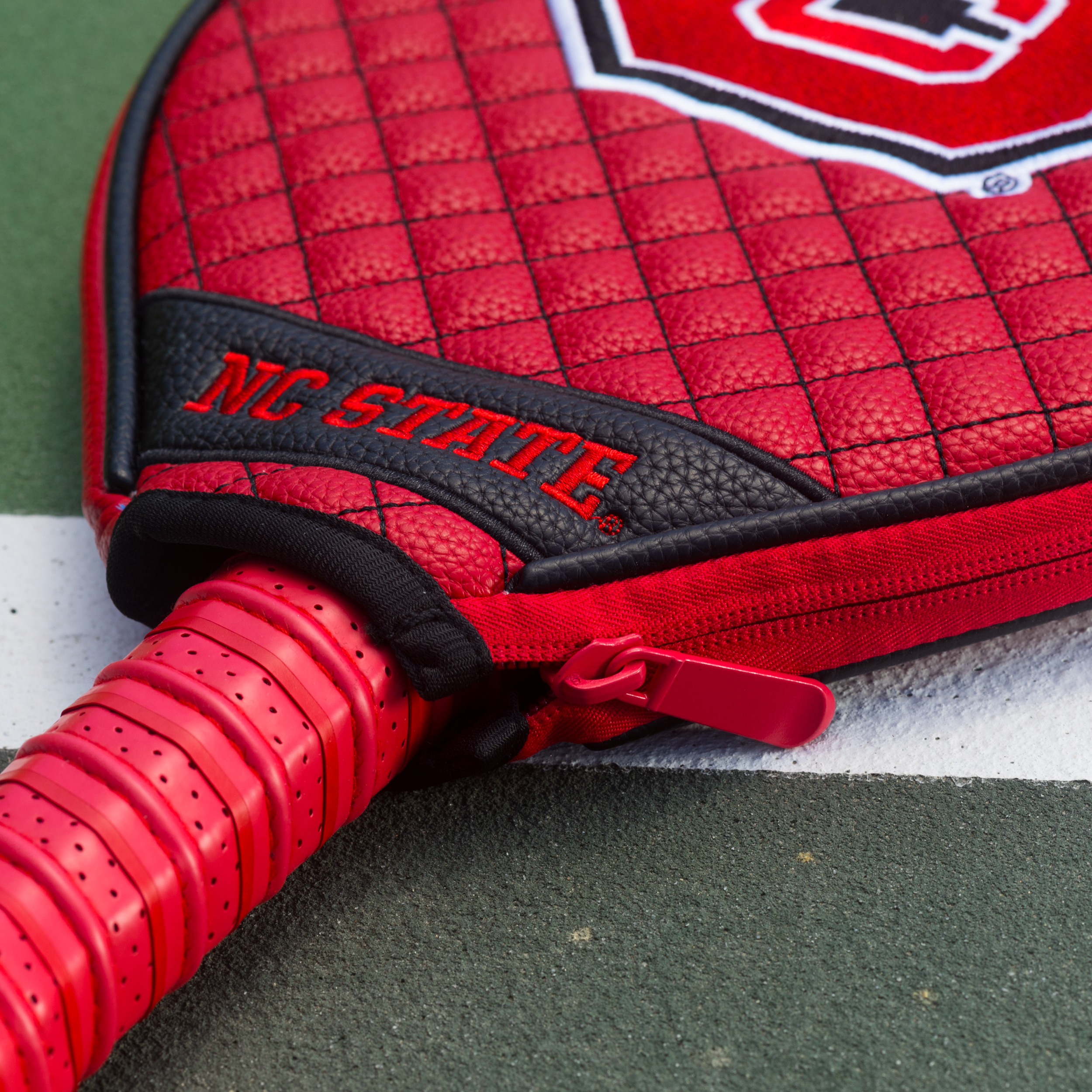 Nc State Wolfpack Quilted Pickleball Paddle Cover (Red)