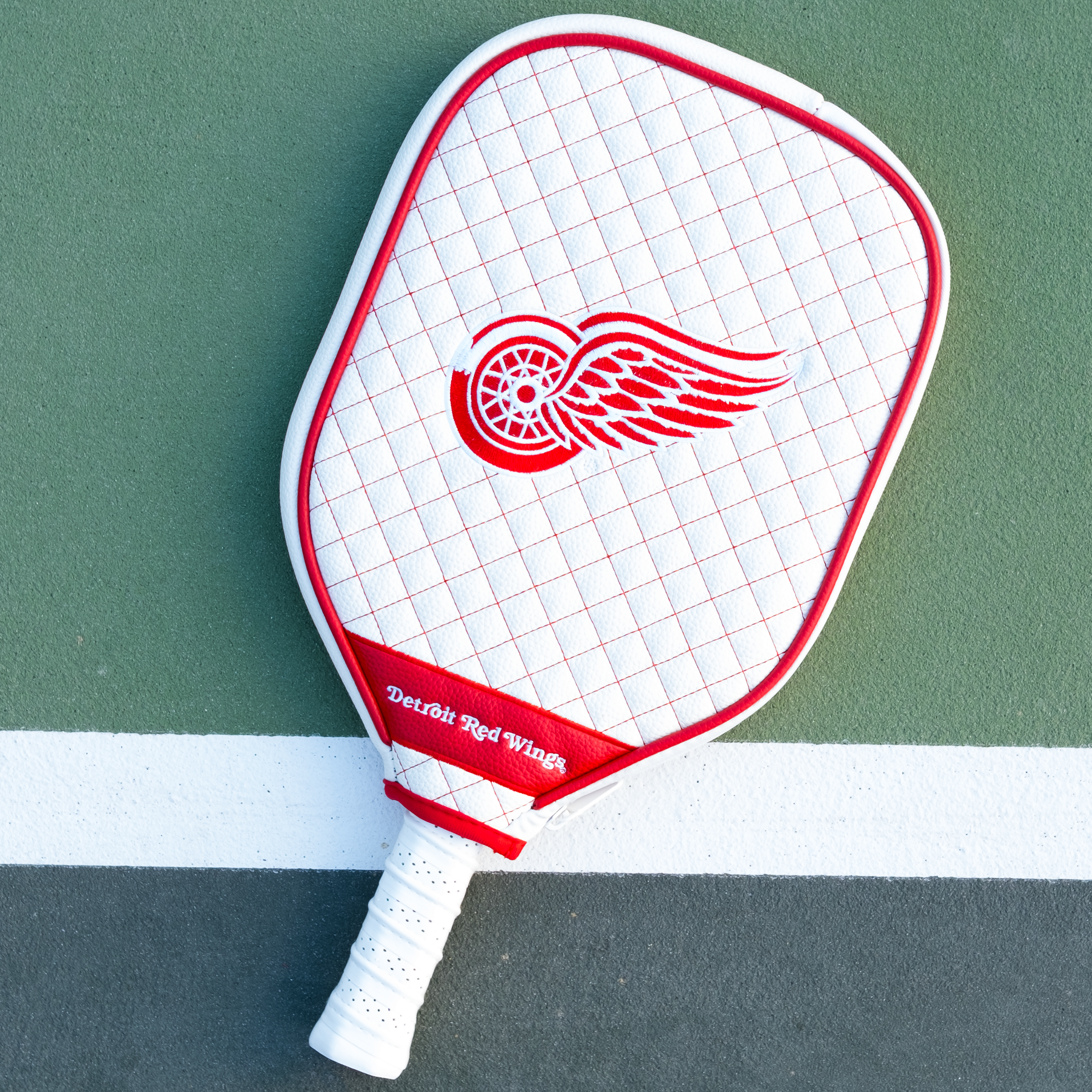 Detroit Red Wings Quilted Pickleball Paddle Cover (White)