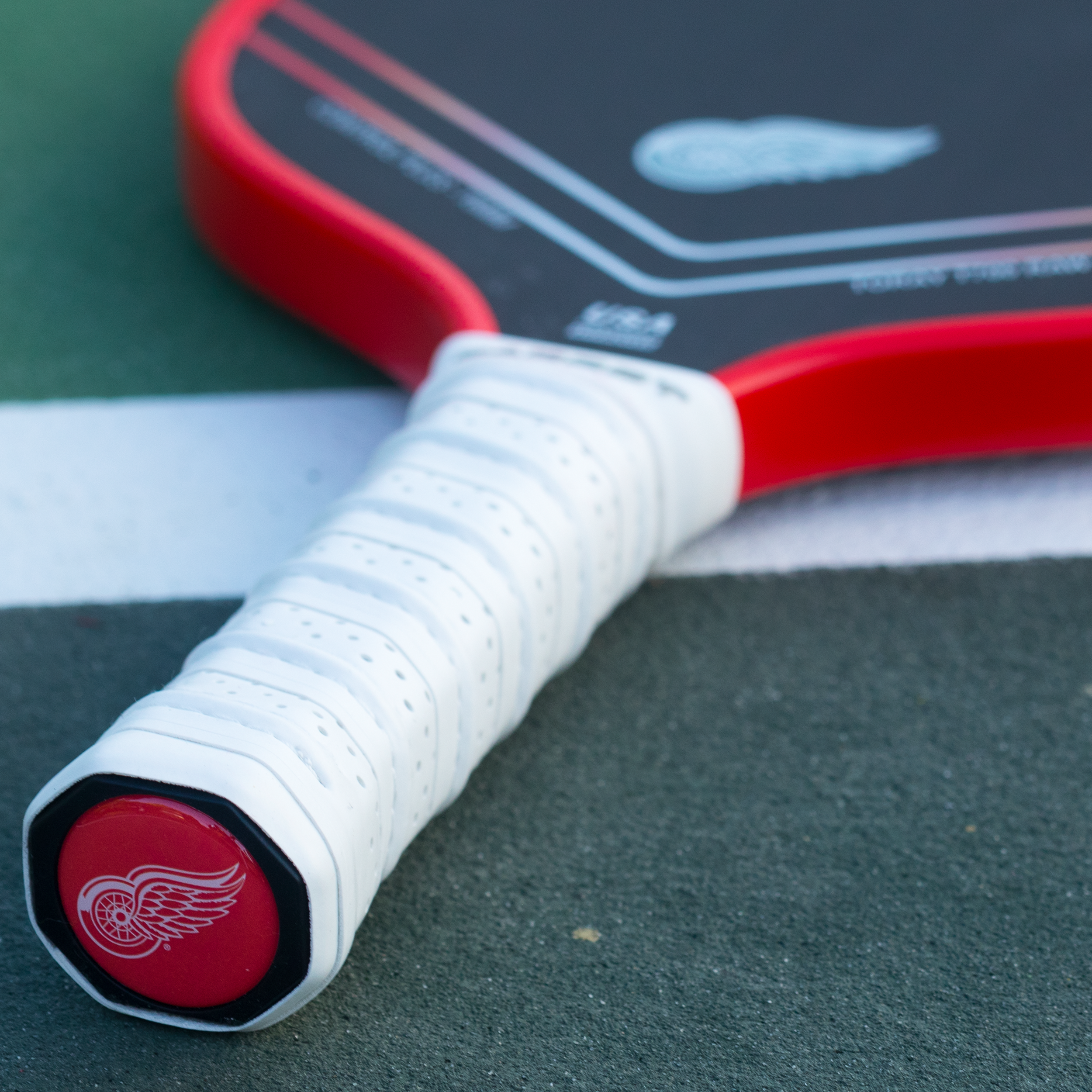 Detroit Red Wings PRO-Formance Logo Pickleball Paddle