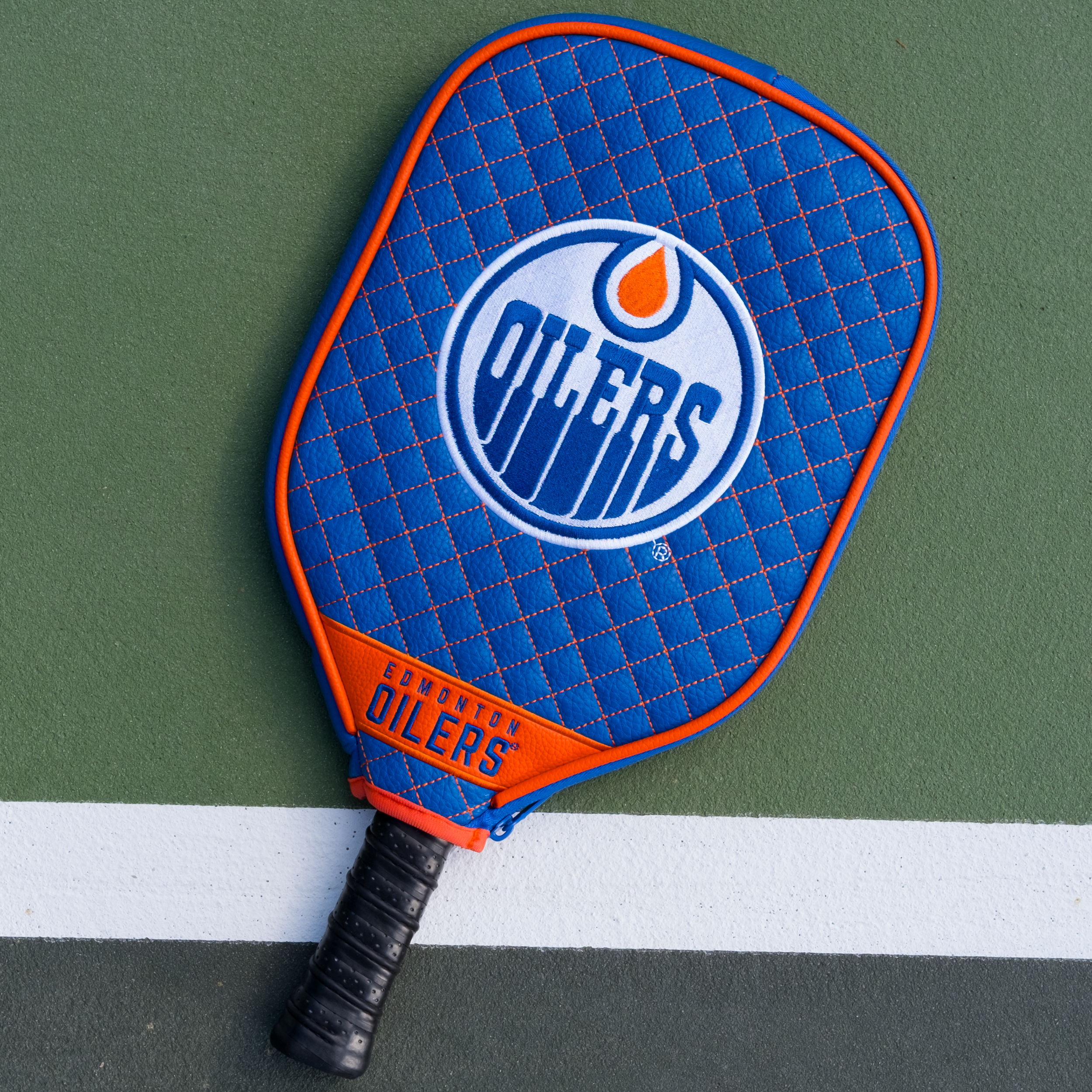 Edmonton Oilers Quilted Pickleball Paddle Cover (Royal)