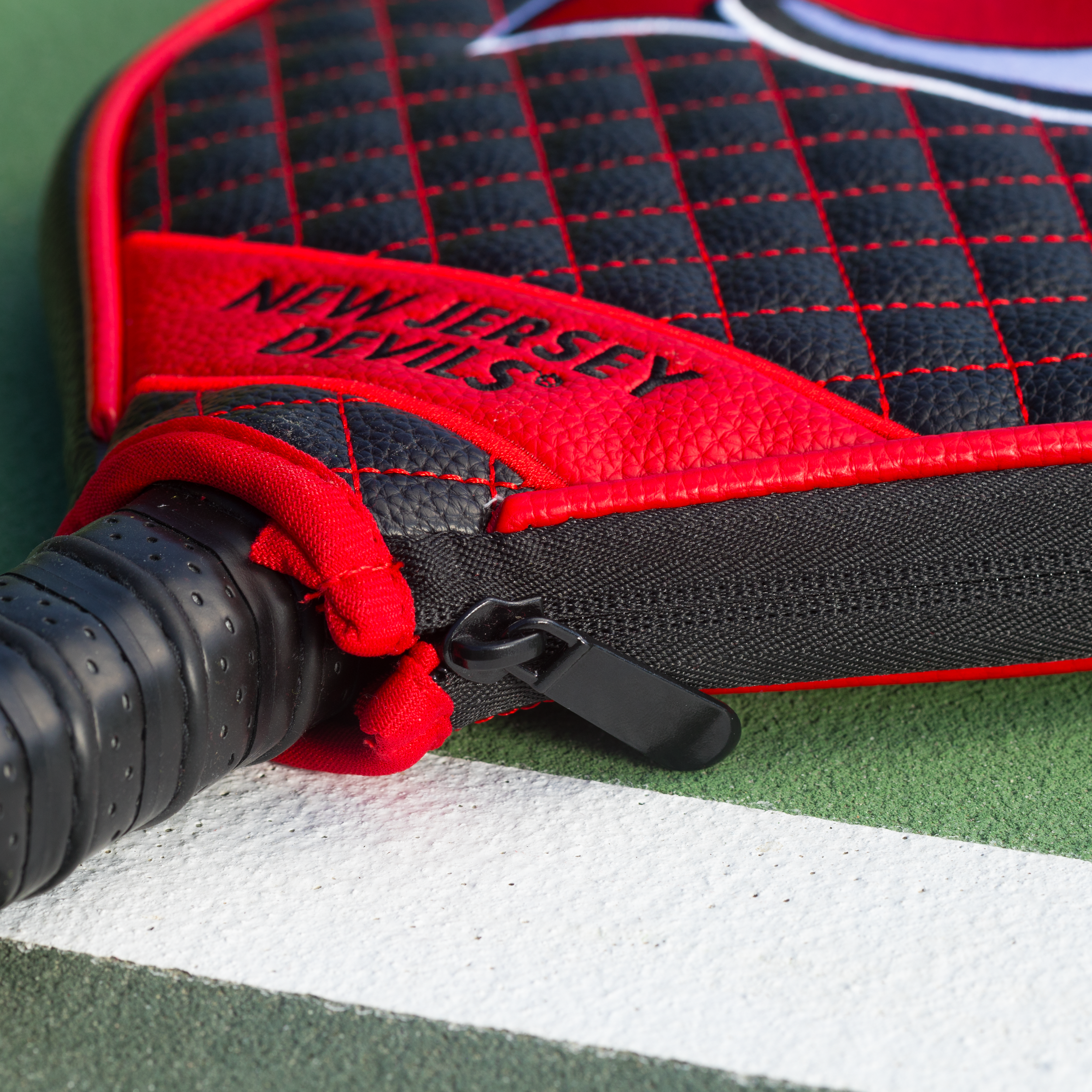 New Jersey Devils Quilted Pickleball Paddle Cover (Black)