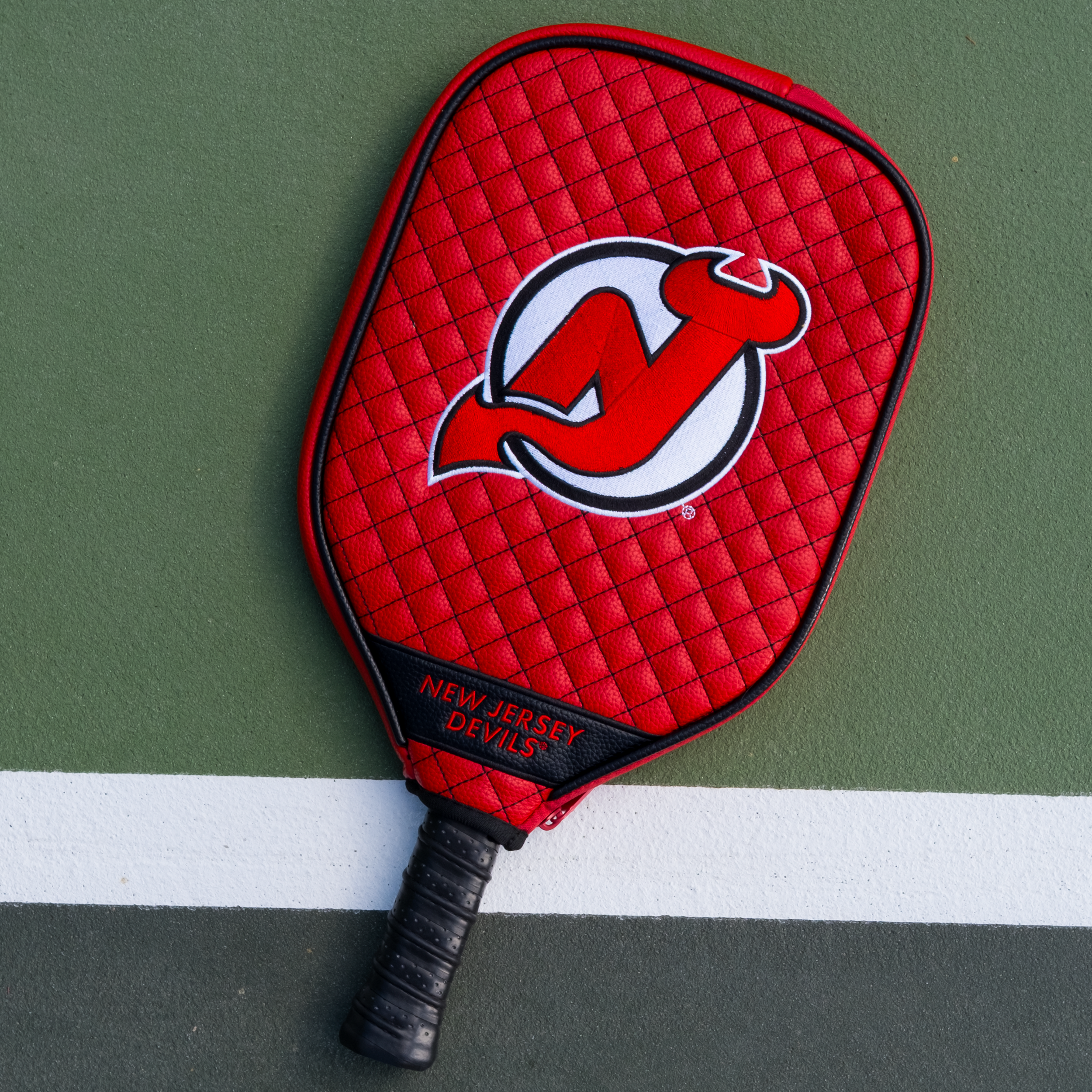 New Jersey Devils Quilted Pickleball Paddle Cover (Red)