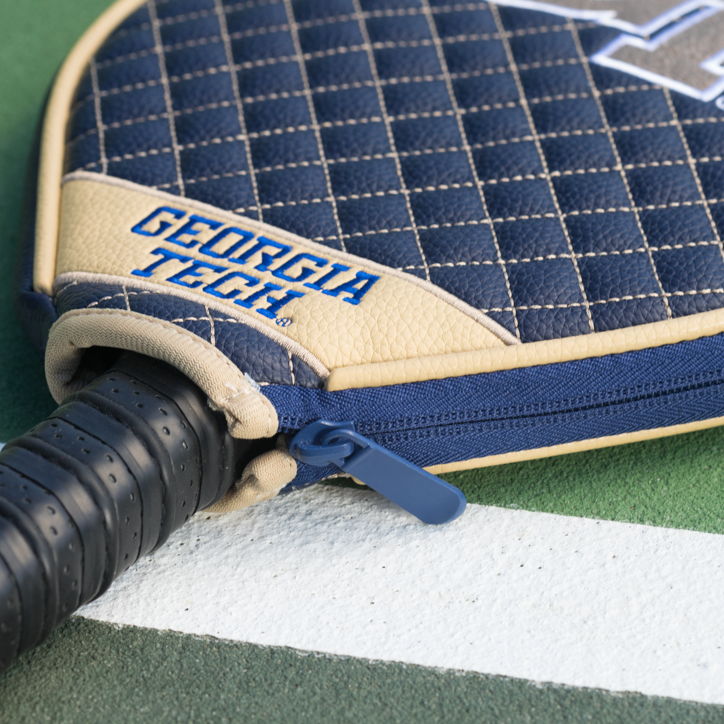 Georgia Tech Yellowjackets  Quilted Pickleball Paddle Cover (Navy)