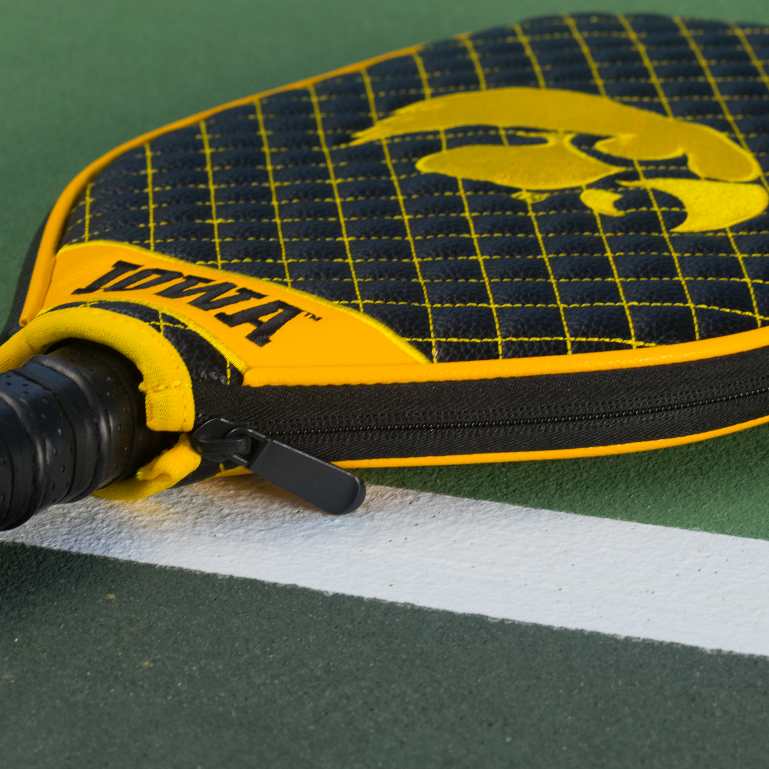 Iowa Hawkeyes Quilted Pickleball Paddle Cover (Black)