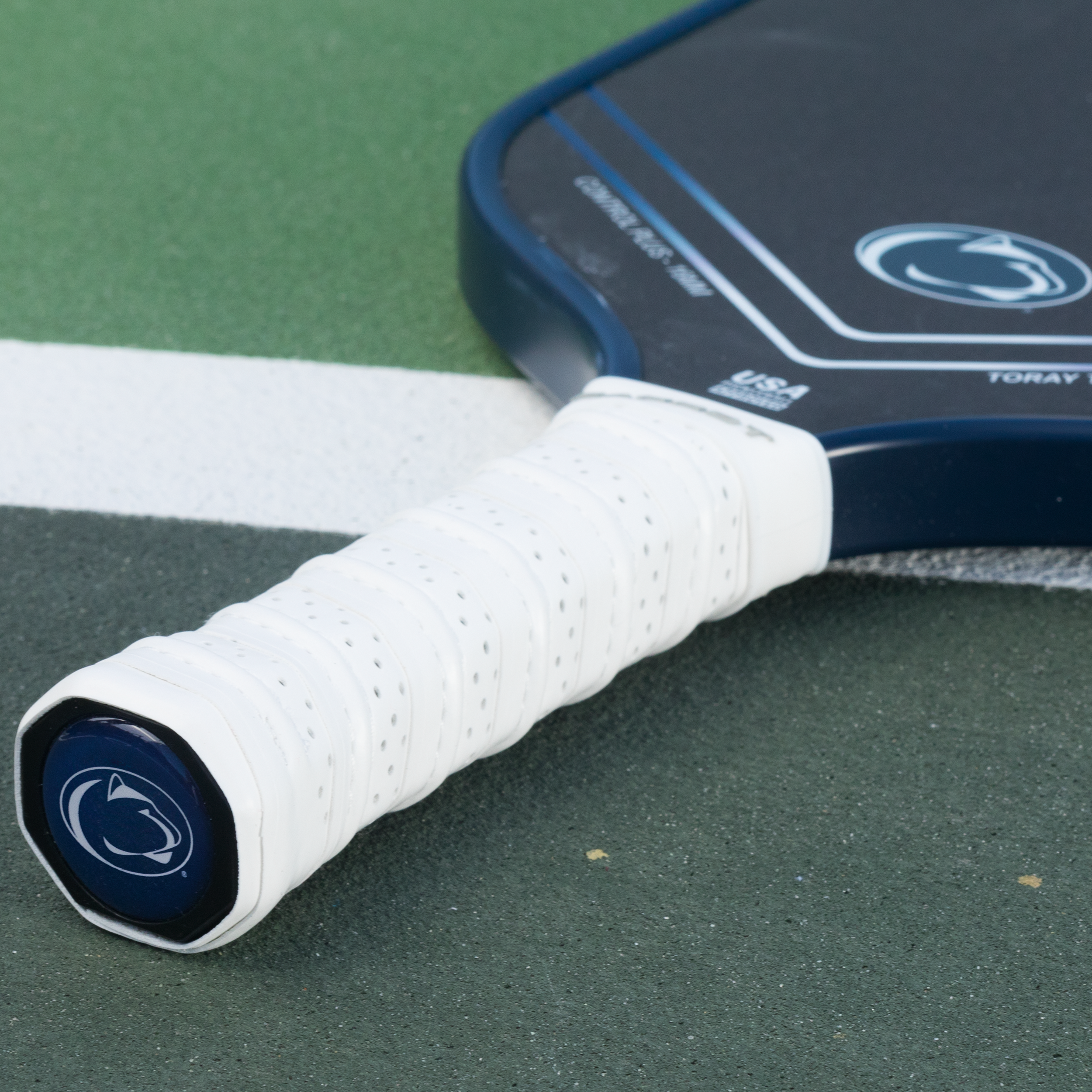 Penn State Nittany Lions PRO-Formance Logo Pickleball Paddle