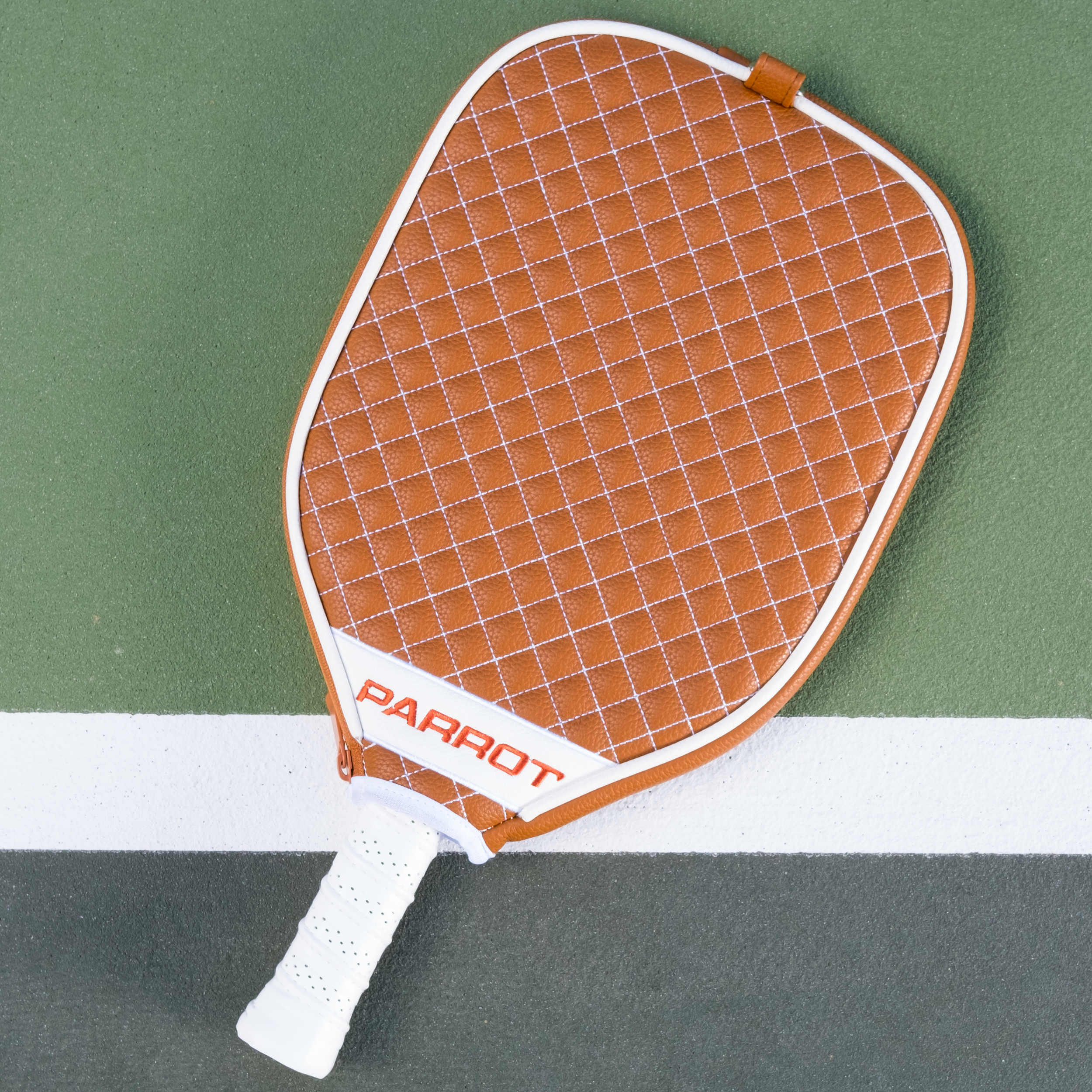 Texas Longhorns Quilted Pickleball Paddle Cover (Dark Orange)