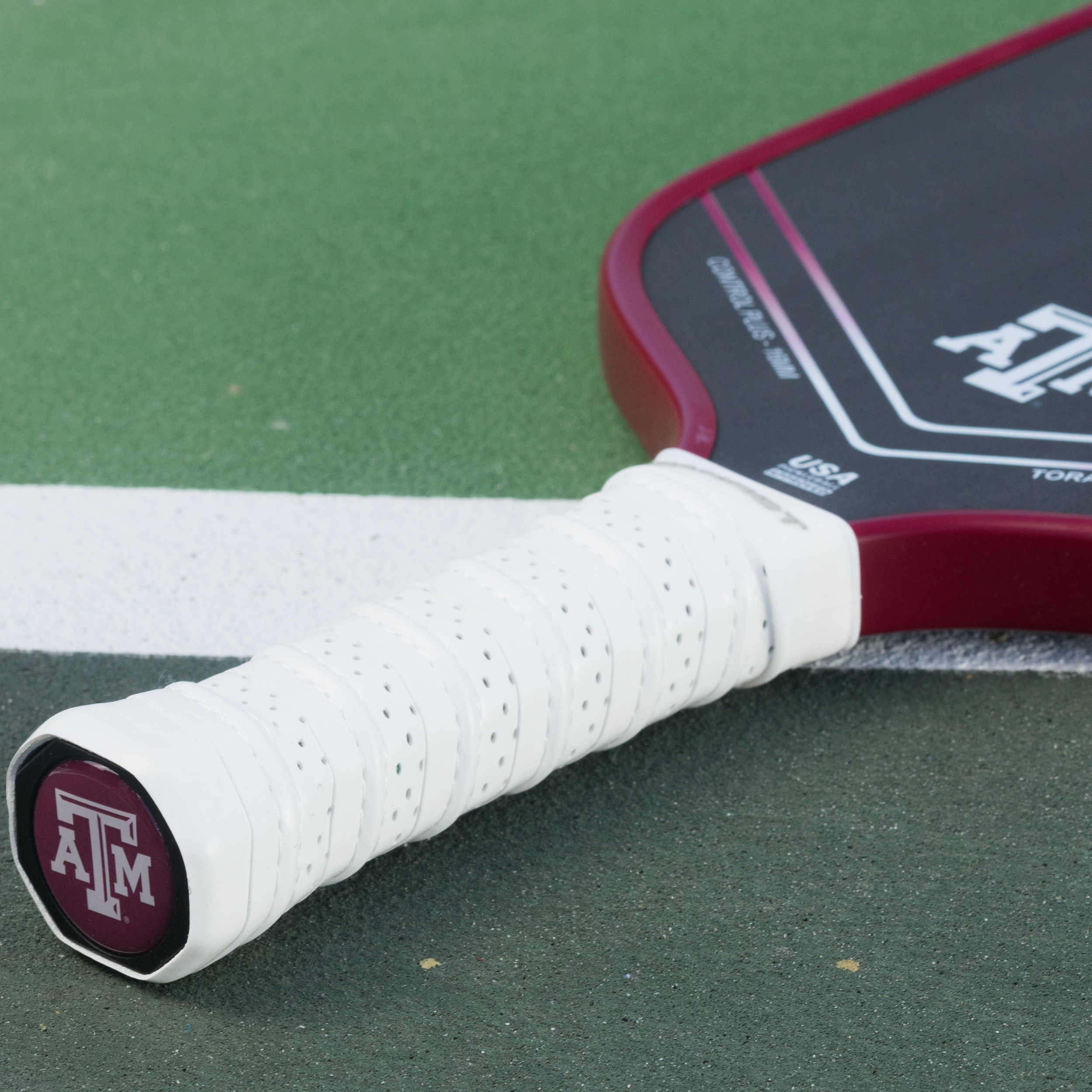 Texas A&M Aggies PRO-Formance Logo Pickleball Paddle