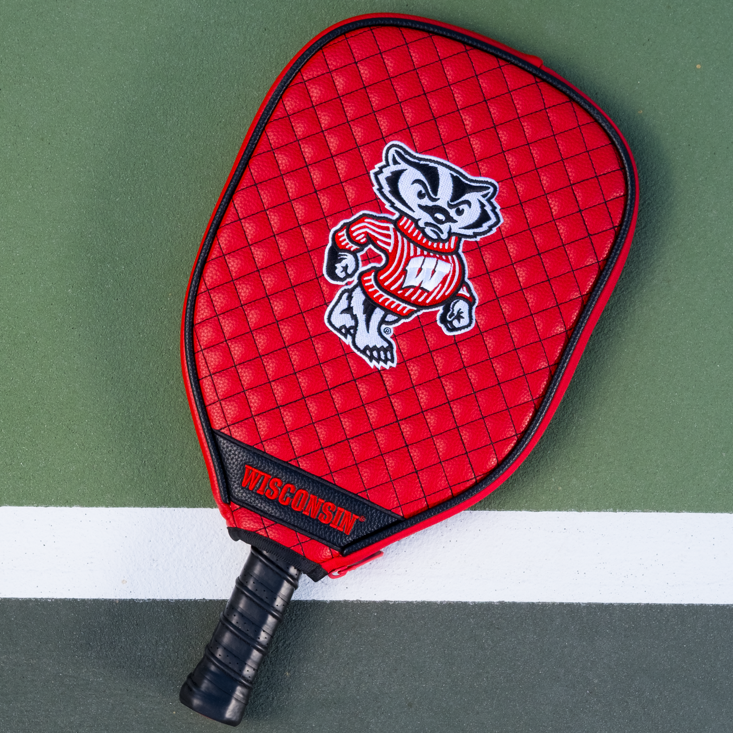 Wisconsin Badgers Quilted Pickleball Paddle Cover (Red)