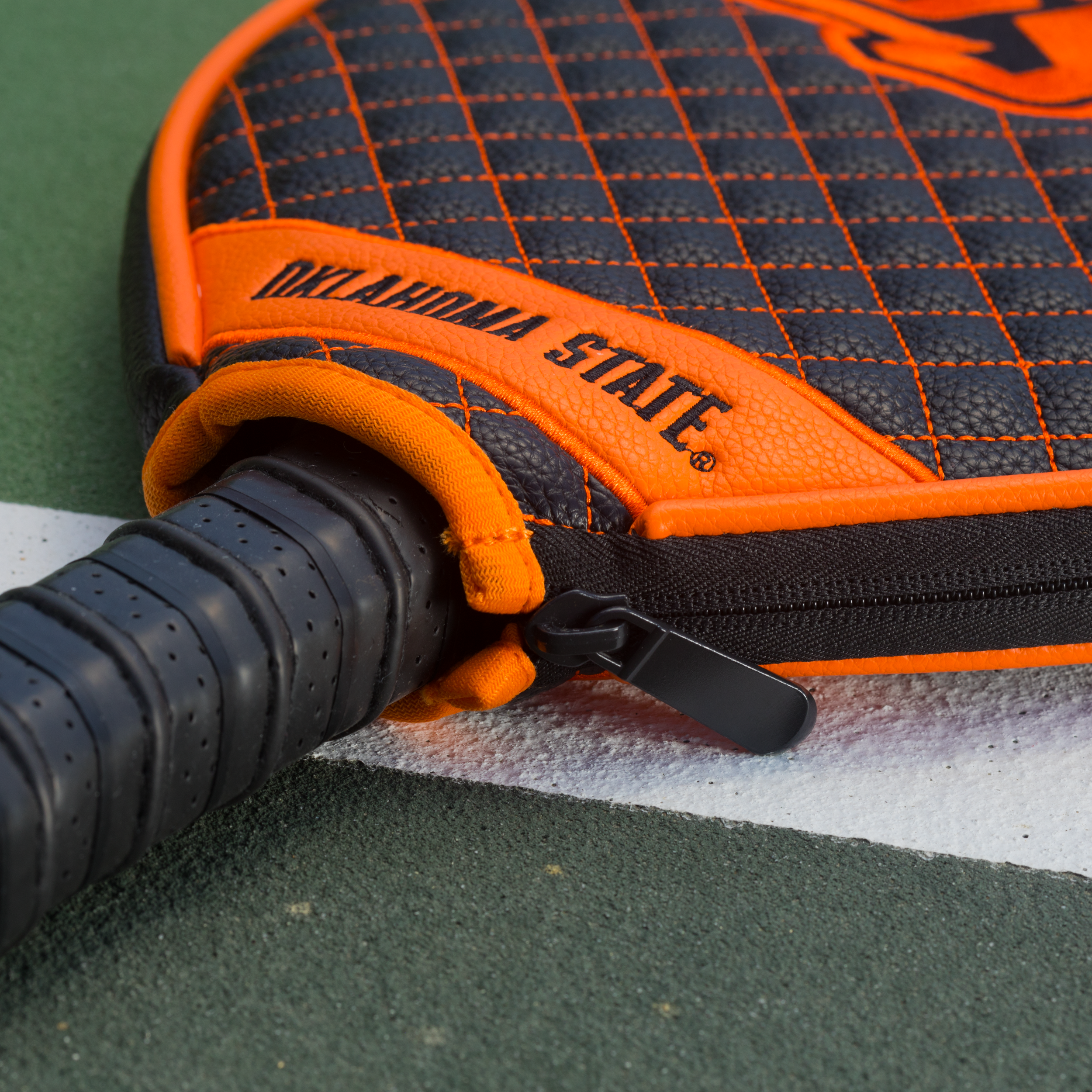 Oklahoma State Cowboys Quilted Pickleball Paddle Cover (Black)