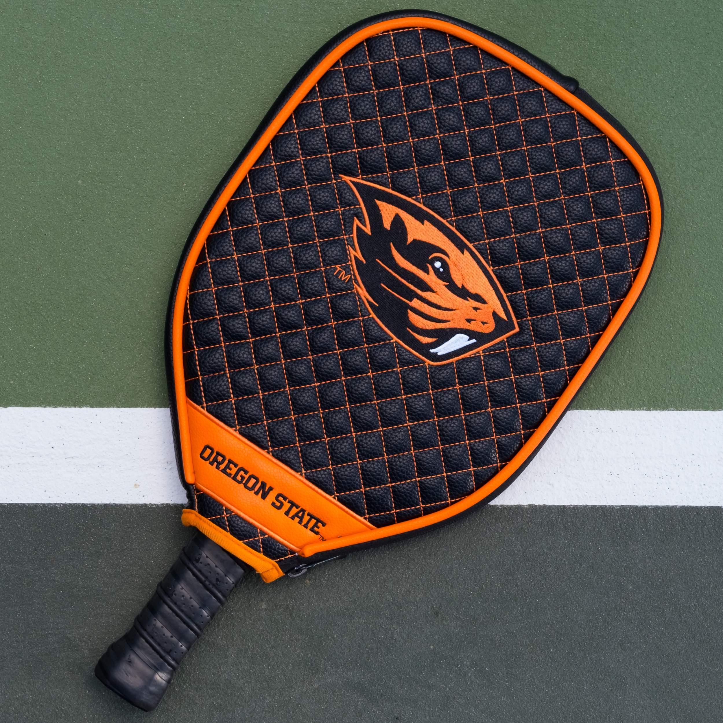 Oregon State Beavers Quilted Pickleball Paddle Cover (Black)