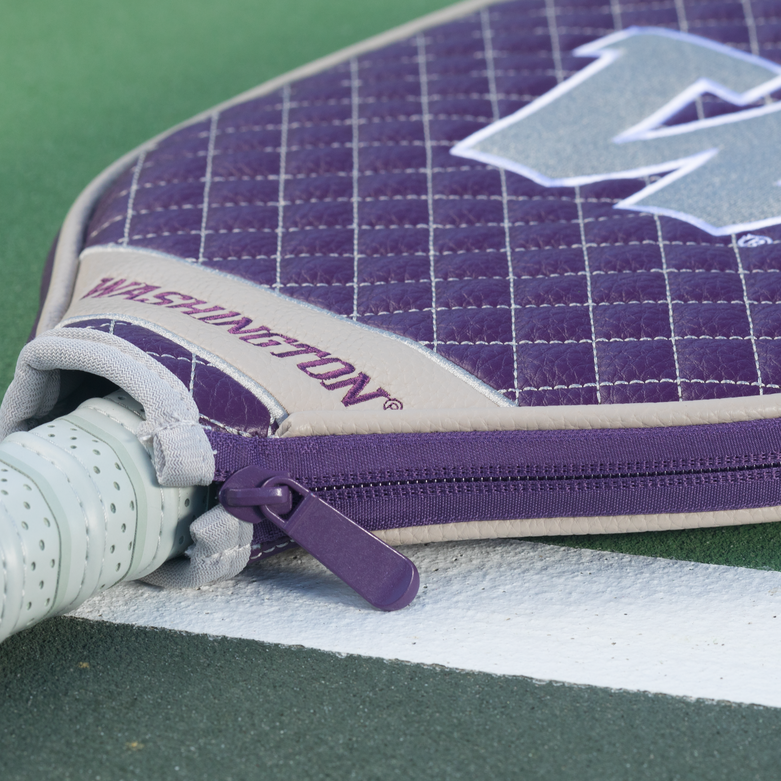 Washington Huskies Quilted Pickleball Paddle Cover (Purple)