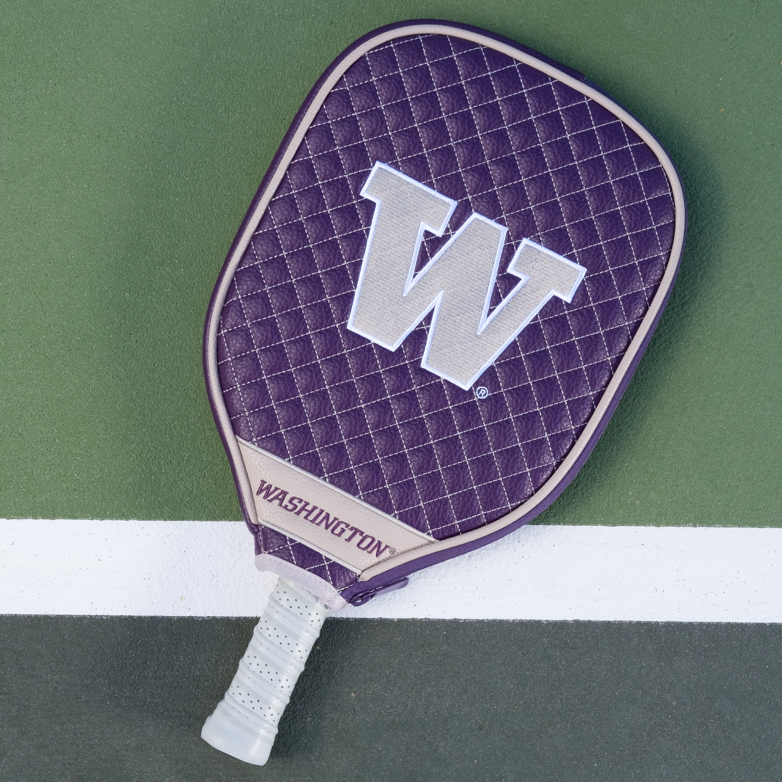 Washington Huskies Quilted Pickleball Paddle Cover (Purple)