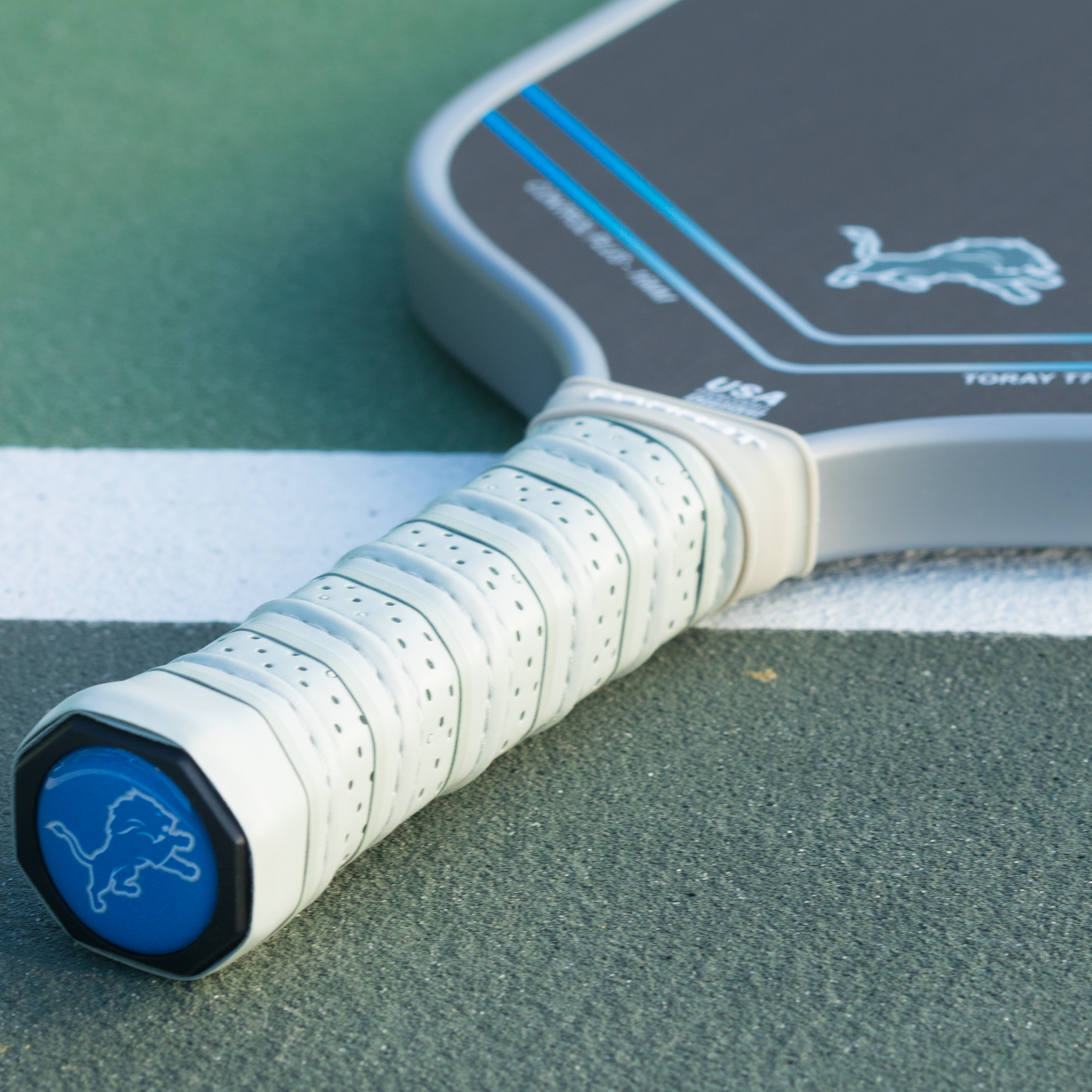 Detroit Lions PRO-Formance Logo Pickleball Paddle