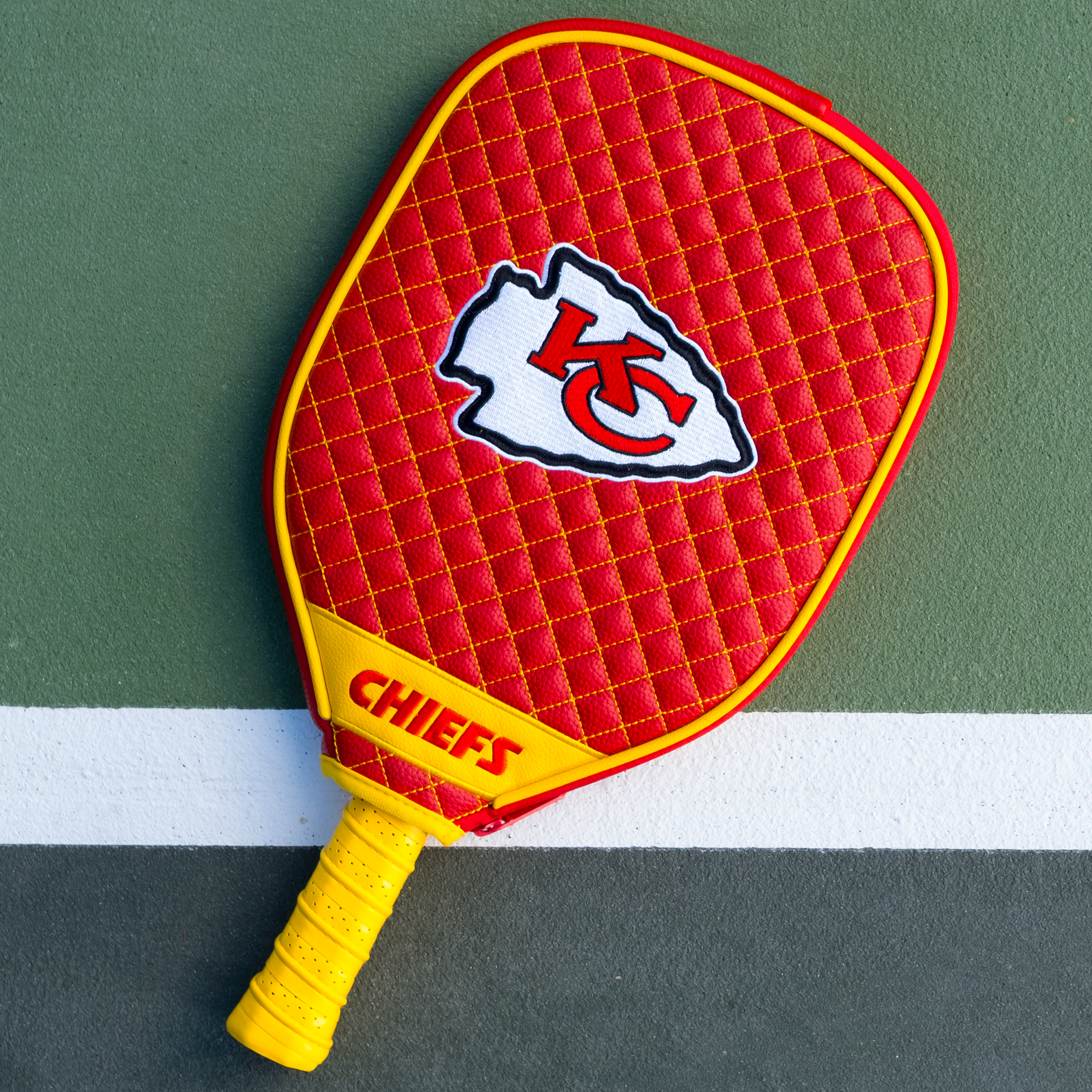 Kansas City Chiefs Quilted Pickleball Paddle Cover (Red)