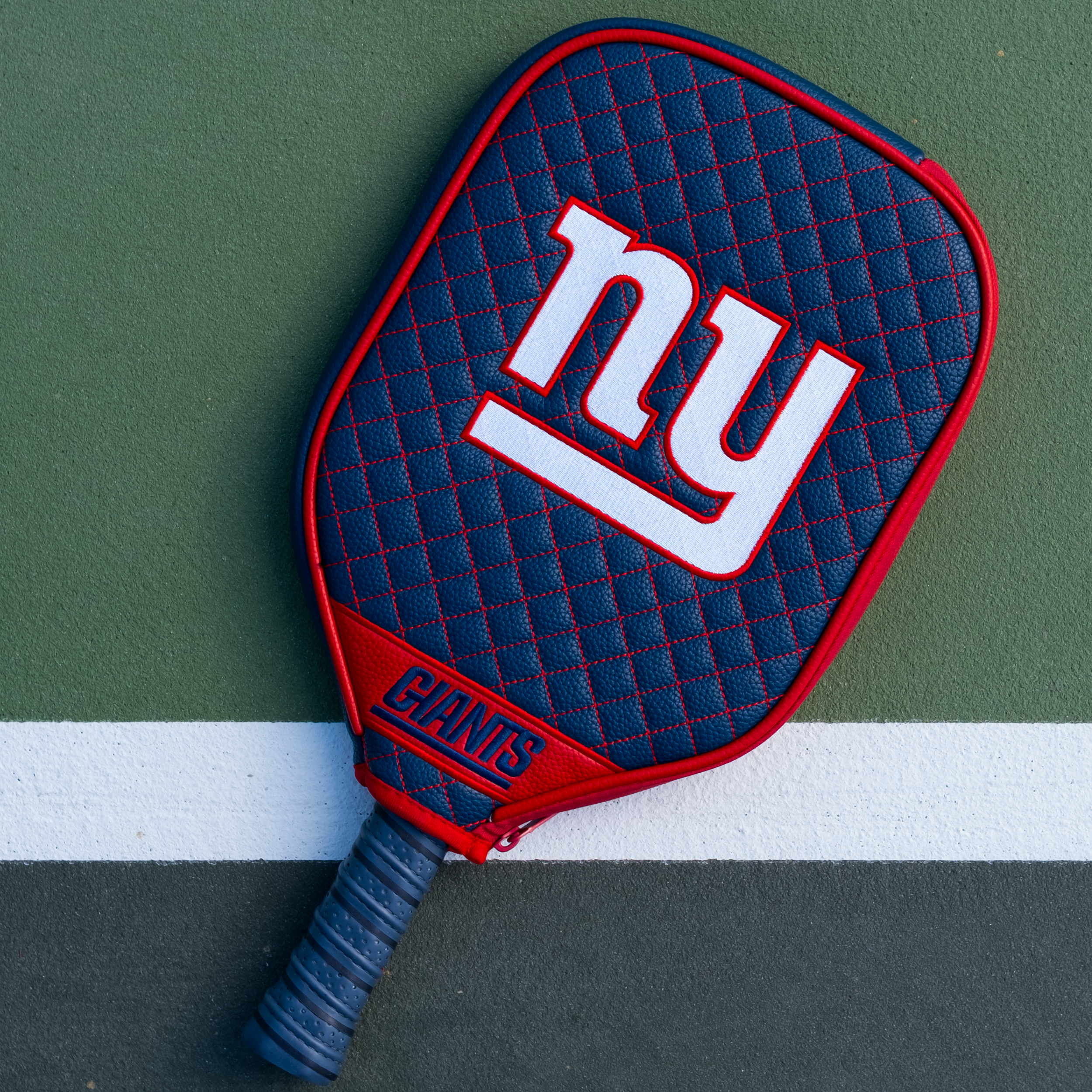 New York Giants Quilted Pickleball Paddle Cover (Navy)