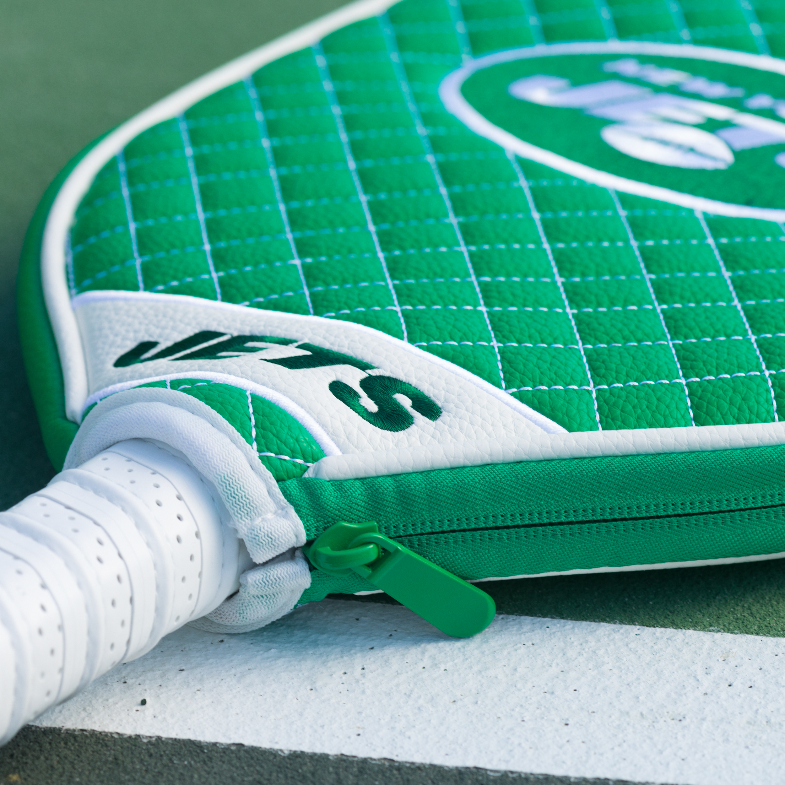 New York Jets Quilted Pickleball Paddle Cover (Green)