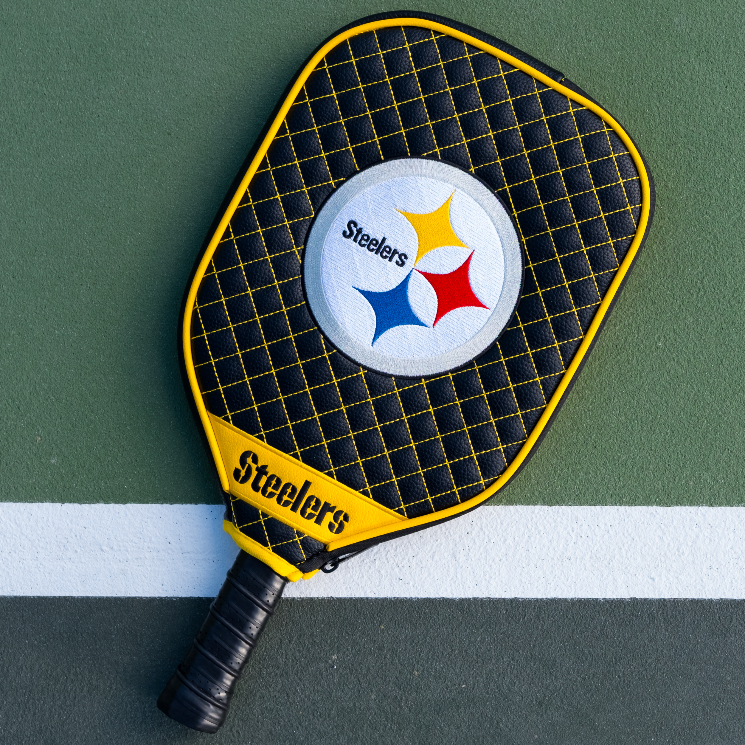 Pittsburgh Steelers Quilted Pickleball Paddle Cover (Black)