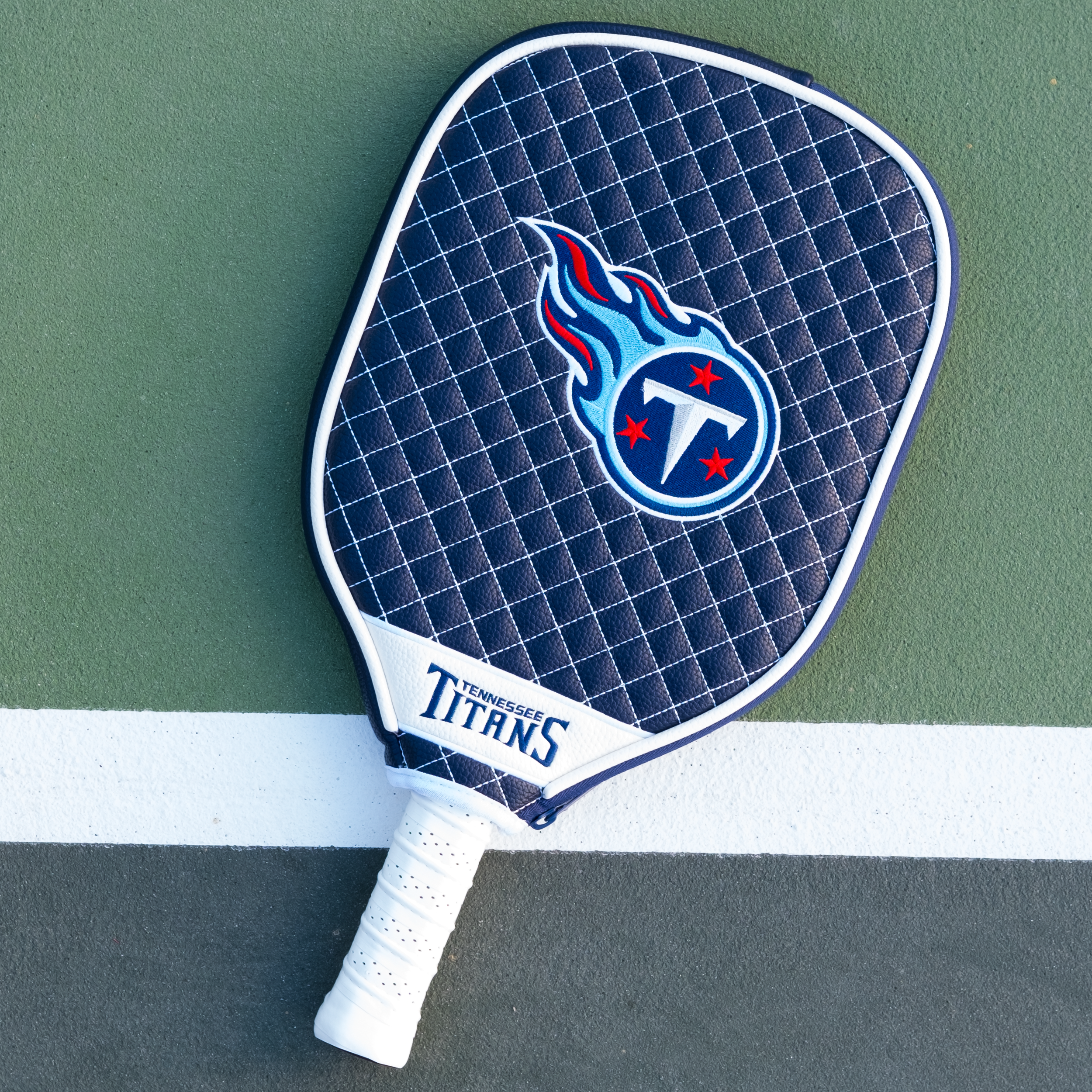 Tennessee Titans Quilted Pickleball Paddle Cover (Navy)