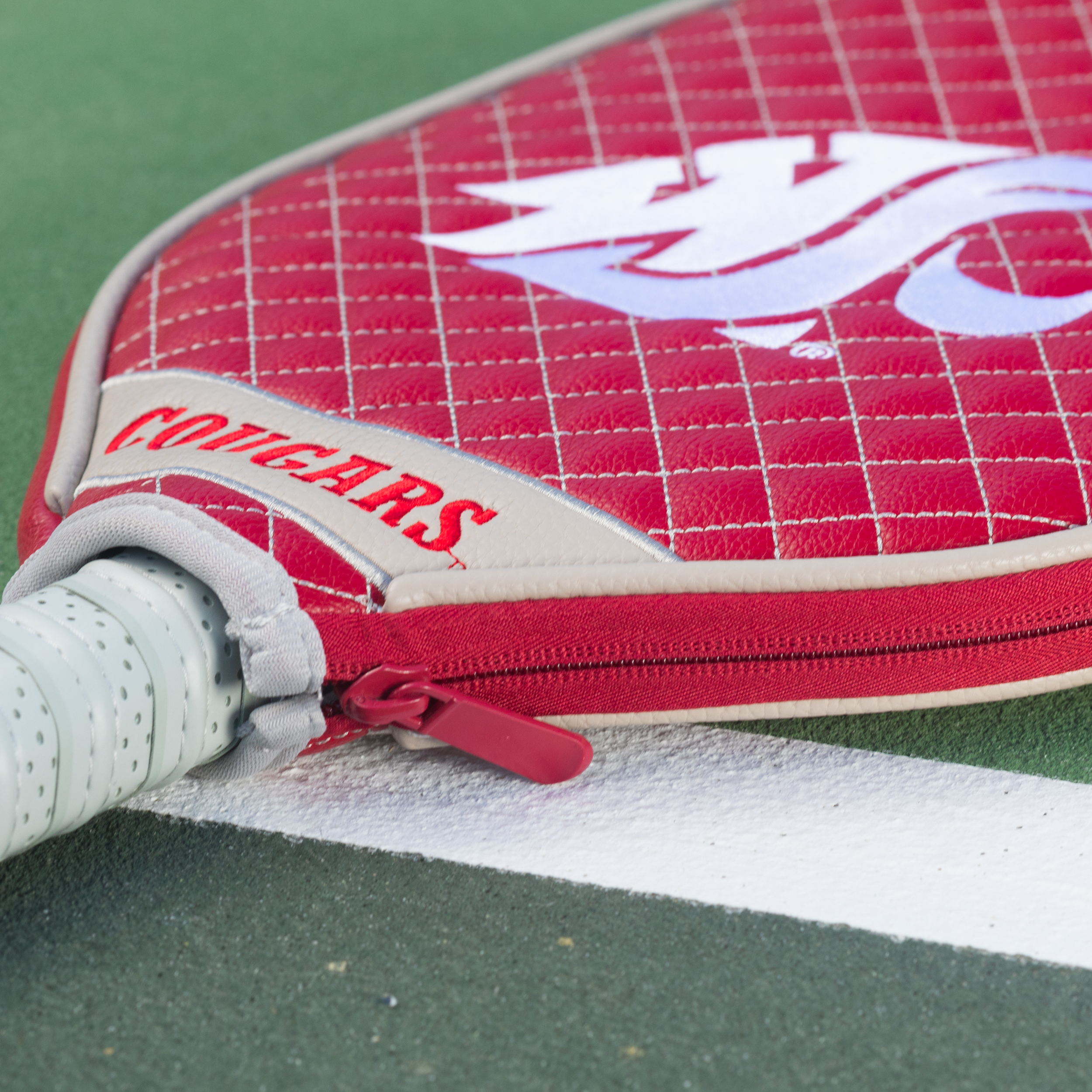 Washington State Cougars Quilted Pickleball Paddle Cover (Red)