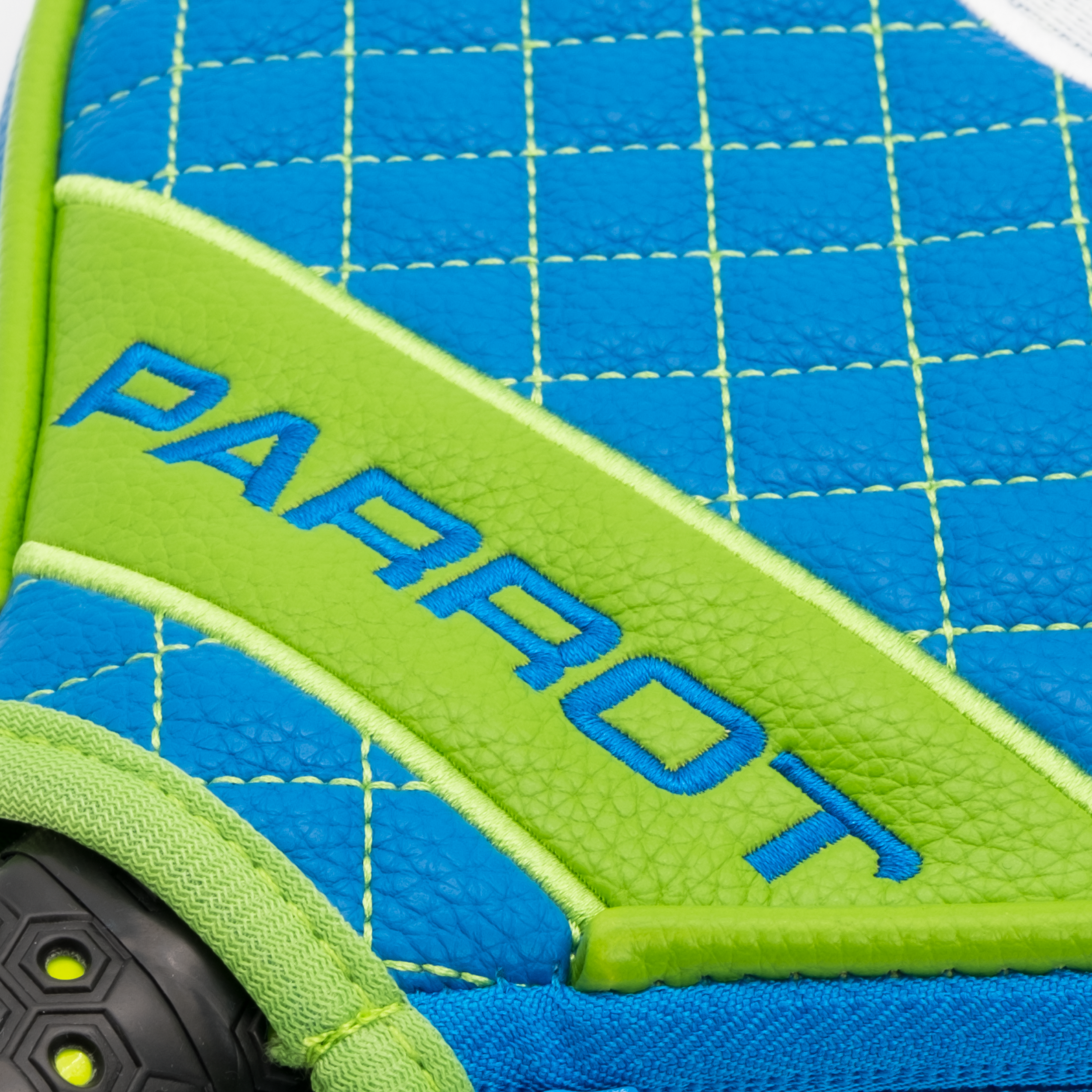 Parrot Paddles Quilted Pickleball Paddle Cover (Blue)