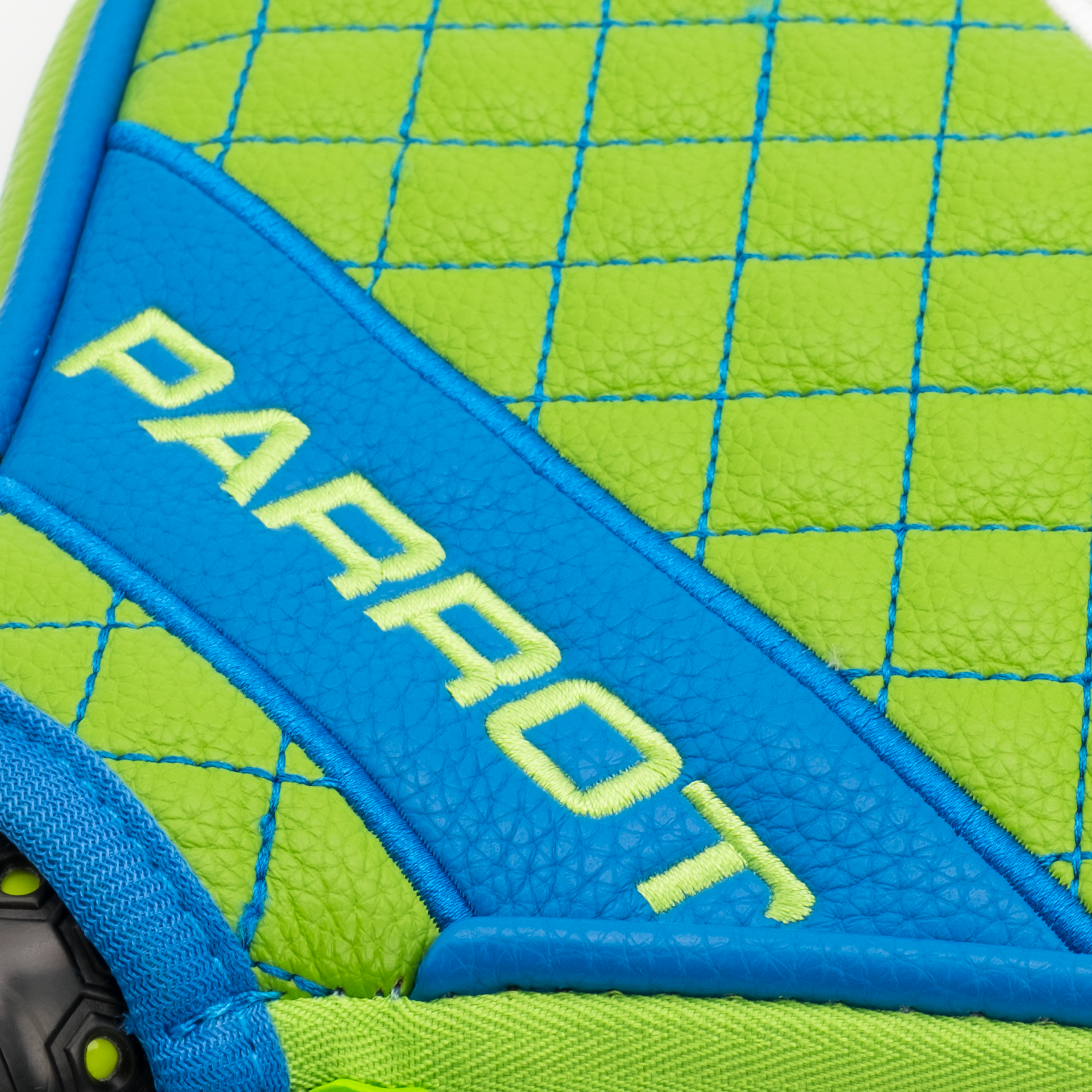 Parrot Paddles Quilted Pickleball Paddle Cover (Green)